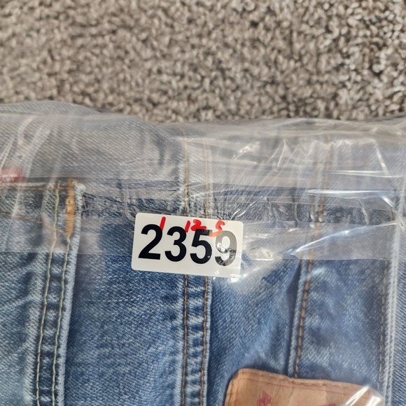 Levis 501 Jeans Mens 34x30 Blue Denim Button Fly Straight Relaxed Fit Casual - Picture 14 of 14